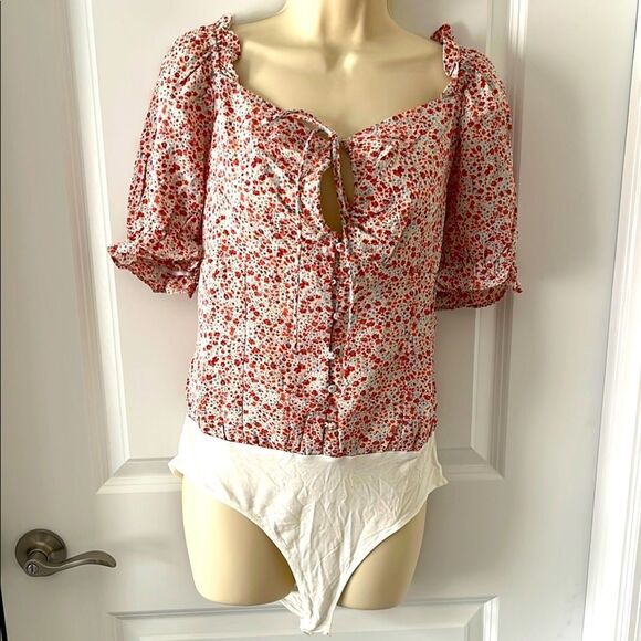 Floral Print Blouse top w White Bodysuit by Heyson Front tie So pretty - Picture 1 of 9
